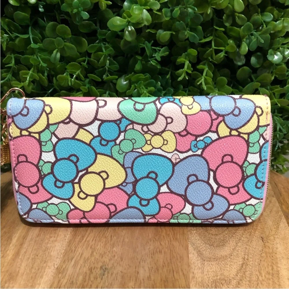Sanrio NWT hello Kitty Wallet - Picture 2 of 7